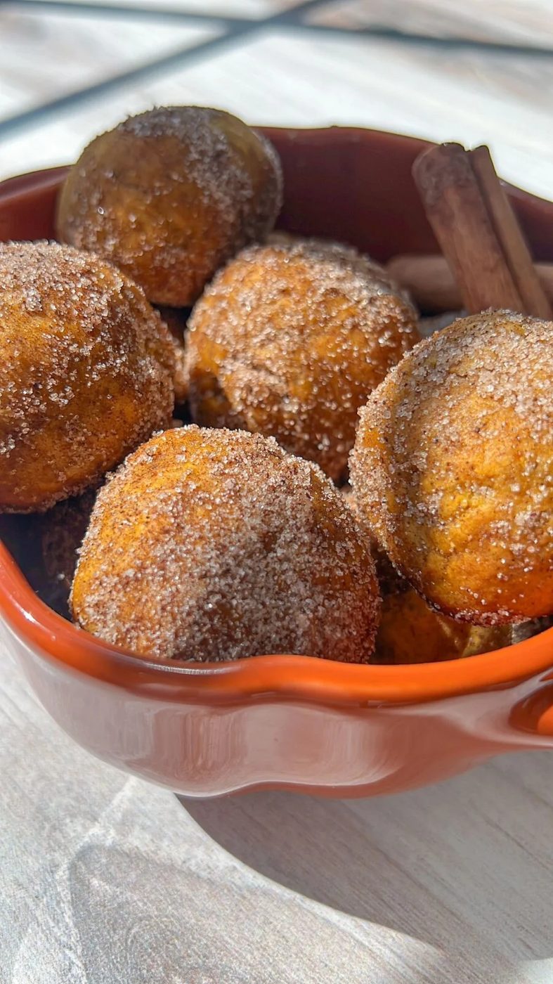 4 Ingredient Pumpkin Donut Holes