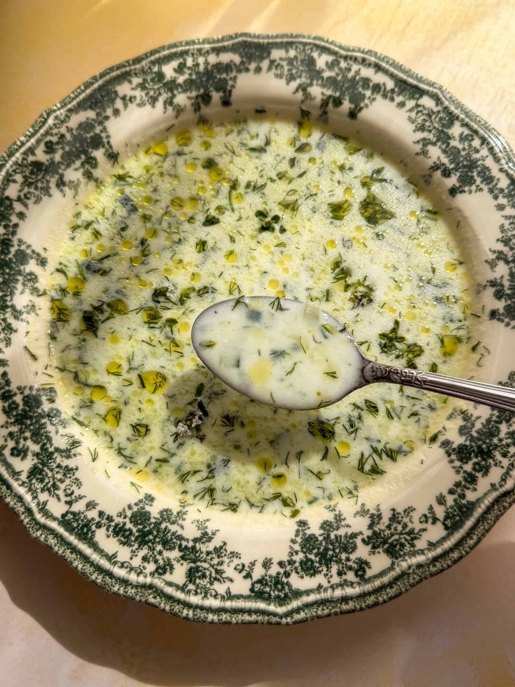Cold Cucumber Soup, tarator