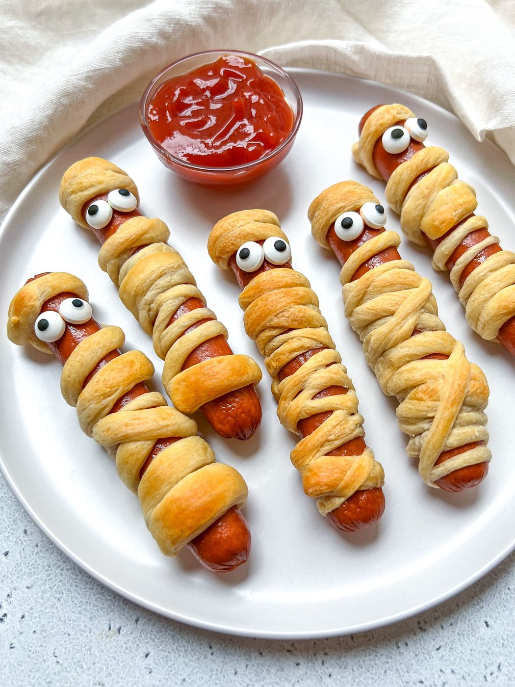 Halloween Mummy Hotdogs