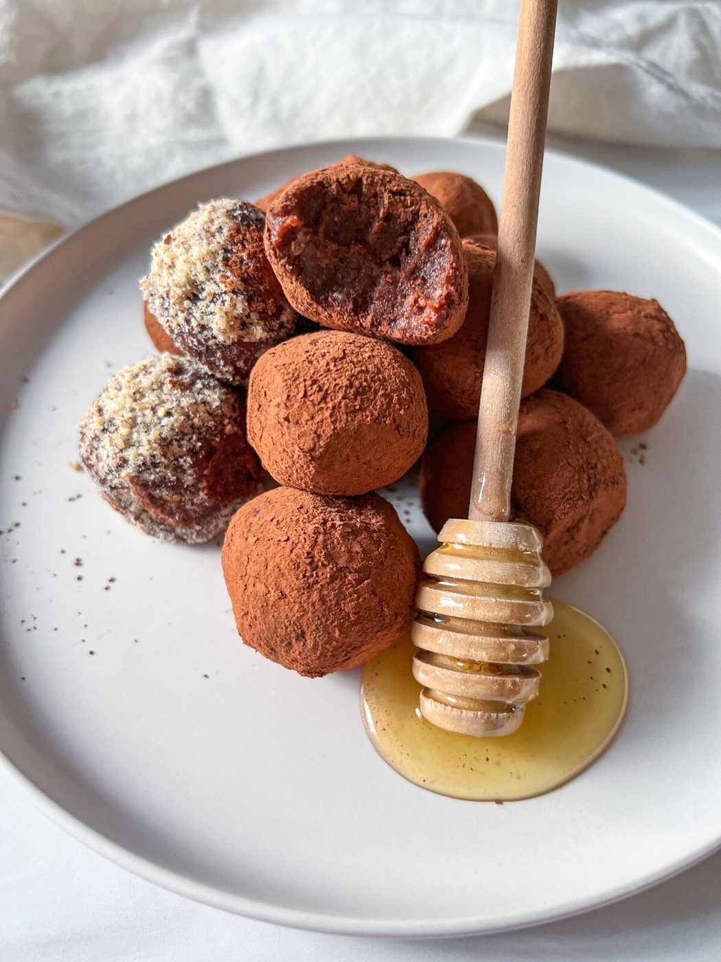No Bake Chocolate Balls