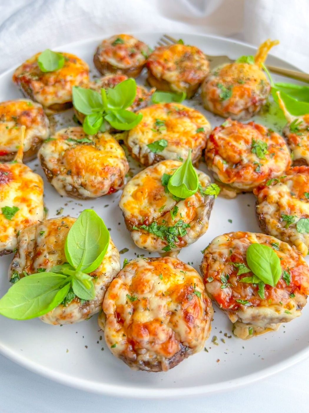 Pizza Stuffed Mushrooms