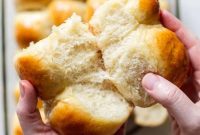 Effortless Dinner Rolls