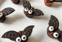 Frightfully Delicious Chocolate Bats