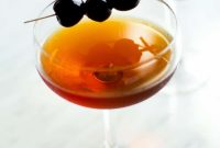 Crafting the Timeless Manhattan