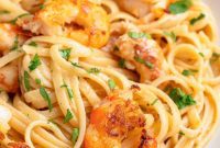 Zesty Lemon Garlic Shrimp Pasta