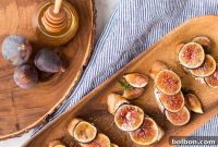 Honeyed Fig and Chevre Crostini