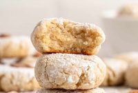 Almond Amaretti: Italian Cookie Tradition