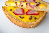 Creamy Custard Yogurt Toast Sensation