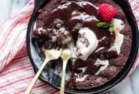 Sweethearts’ Raspberry Swirl Brownie Sundae