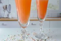 Candy Cane Kissed Prosecco
