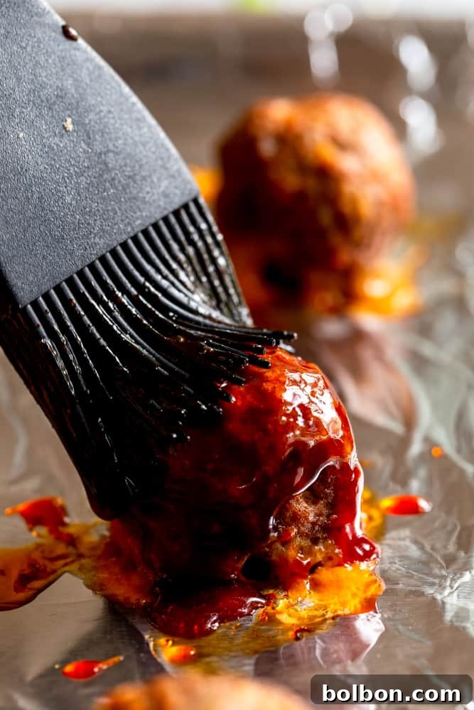 Korean Meatballs Made Easy 7 A dish of tender, sweet and spicy Korean meatballs with rice and steamed broccoli, a complete and balanced meal.