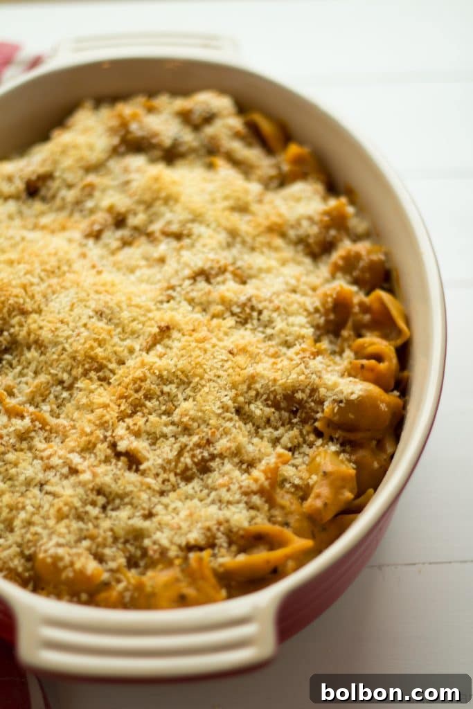 Adding toasted garlic breadcrumbs to Pumpkin Mac and Cheese