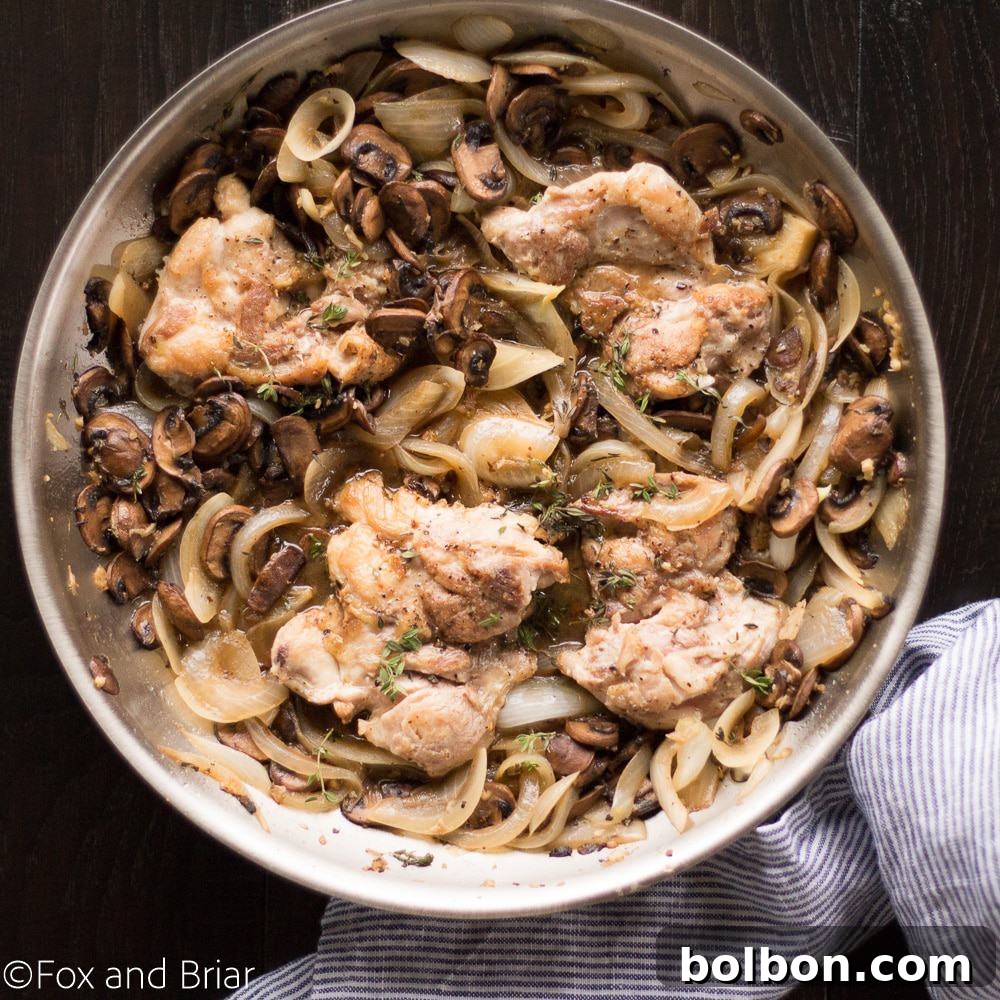 Skillet Chicken with Wine-Kissed Mushrooms 2 Delicious Skillet Chicken and White Wine Mushrooms, a fast and easy dinner with juicy chicken and a cream-free mushroom sauce.