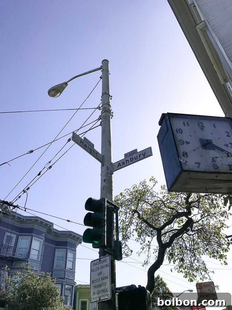 Explore San Francisco A 3 Day Weekend Plan 8 Haight-Ashbury in San Francisco. What to do and where to eat in San Francisco. The Ultimate Weekend Travel Guide! How to spend a 3 day weekend in San Francisco | Best places to eat in San Francisco | tourist attractions San Francisco | Weekend trip to San Francisco | Things to do in San Francisco | Underrated things to do in San Francisco