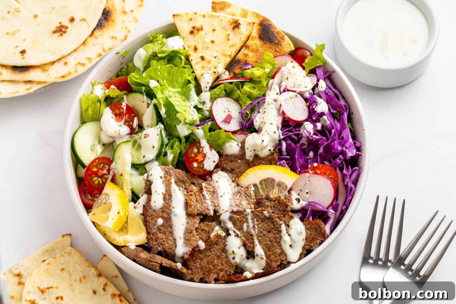 Homemade Doner Kebab Bowl, perfectly seasoned and served with fresh vegetables.